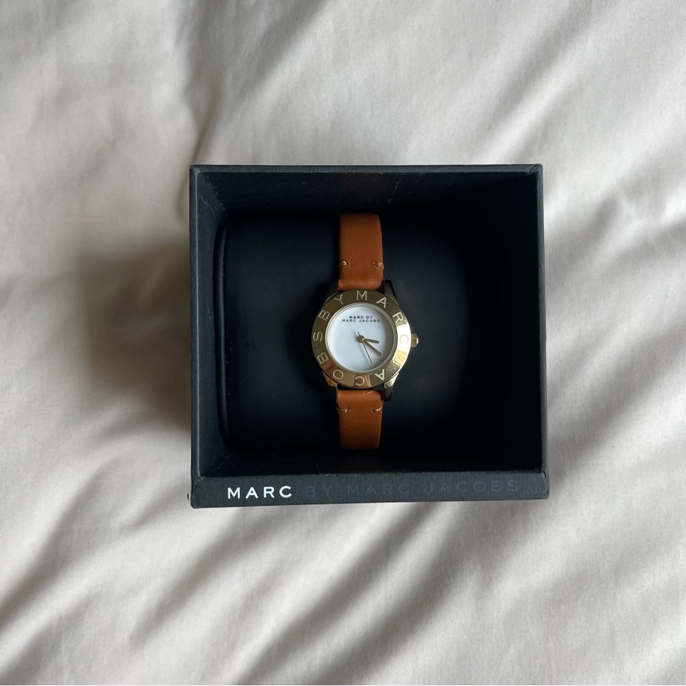 Marc by Marc Jacobs Genuine Leather Strap Watch